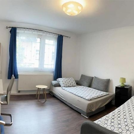 Duesseldorf Messe And Airport, 2-Bedroom Apartment With Kitchen And Garden Duisburg Exteriér fotografie
