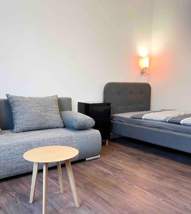 Duesseldorf Messe And Airport, 2-Bedroom Apartment With Kitchen And Garden Duisburg Exteriér fotografie